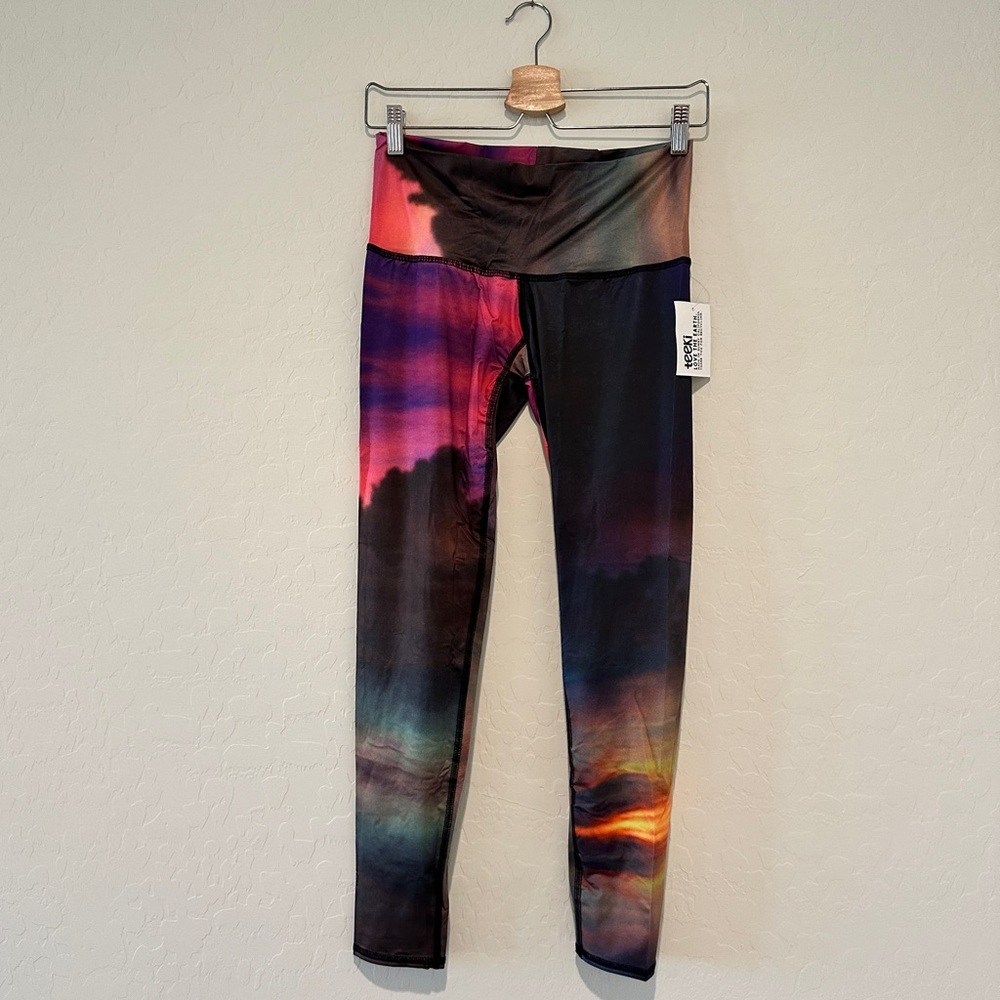 Teeki Cloud Hot Pant Leggings